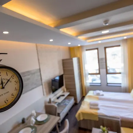 Alethea Lux Apartments, Milmari